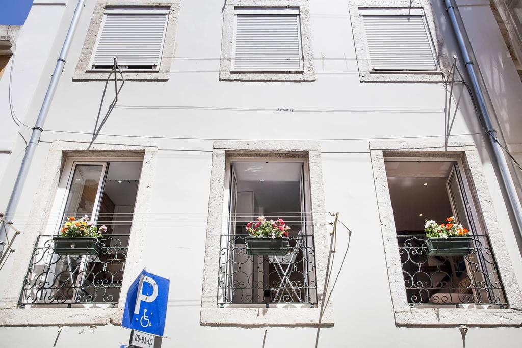 Typical Bairro Alto Apartment 리스본 외부 사진